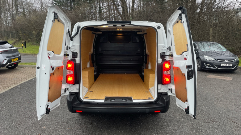 Vauxhall Vivaro L2 Diesel 1.5 Turbo D 120 Prime H1 Van